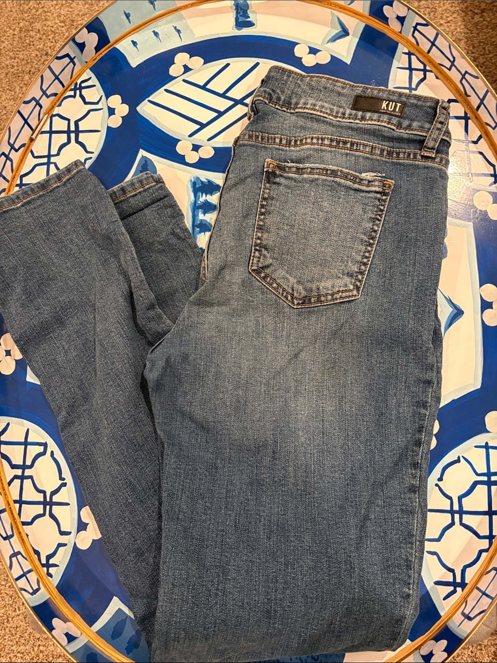 Kut from the Kloth Women’s Light Blue Skinny Jeans Size 10